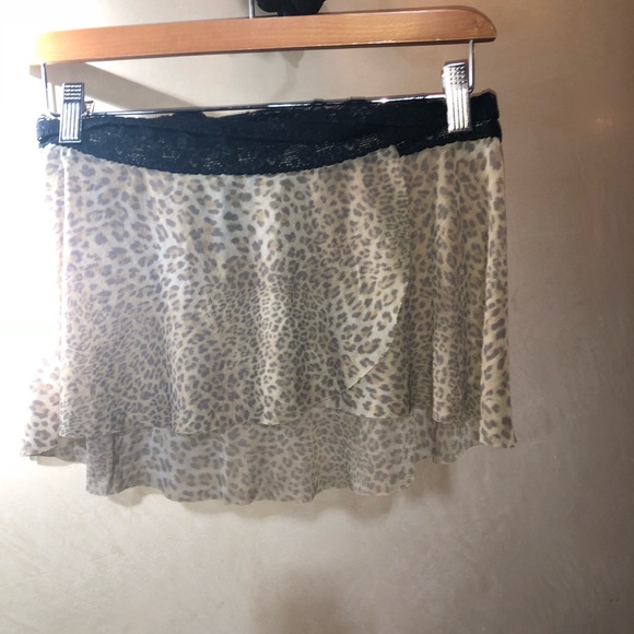 Tata’s  Dancewear leopard ballet skirt - Picture 7 of 8